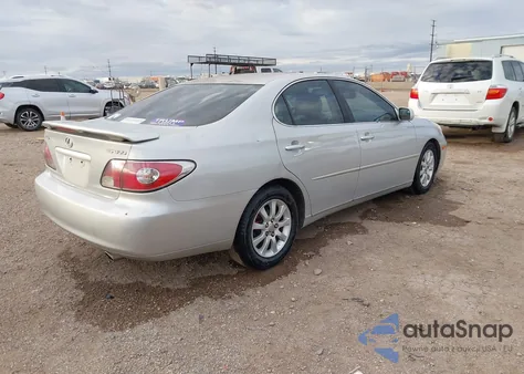 2002 Lexus Es 300 z USA, uszkodzony, nr VIN JTHBF30G125031283